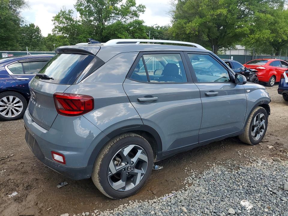 Photo 3 from auction – 2022 HYUNDAI VENUE with VIN KMHRC8A36NU140958