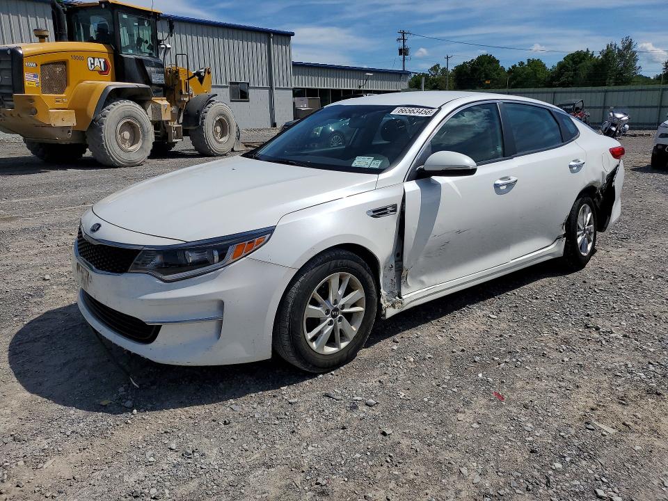 KIA OPTIMA 2016 with VIN KNAGT4L33G5104625 - Photo from auction