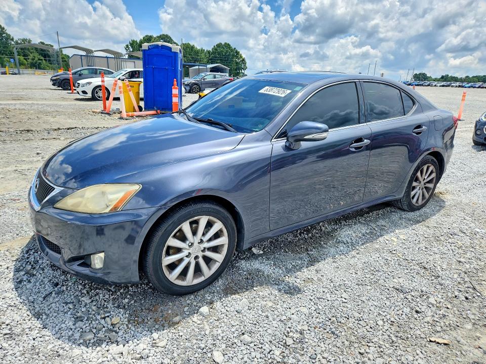 LEXUS IS 2009 with VIN JTHCK262495031973 - Photo from auction