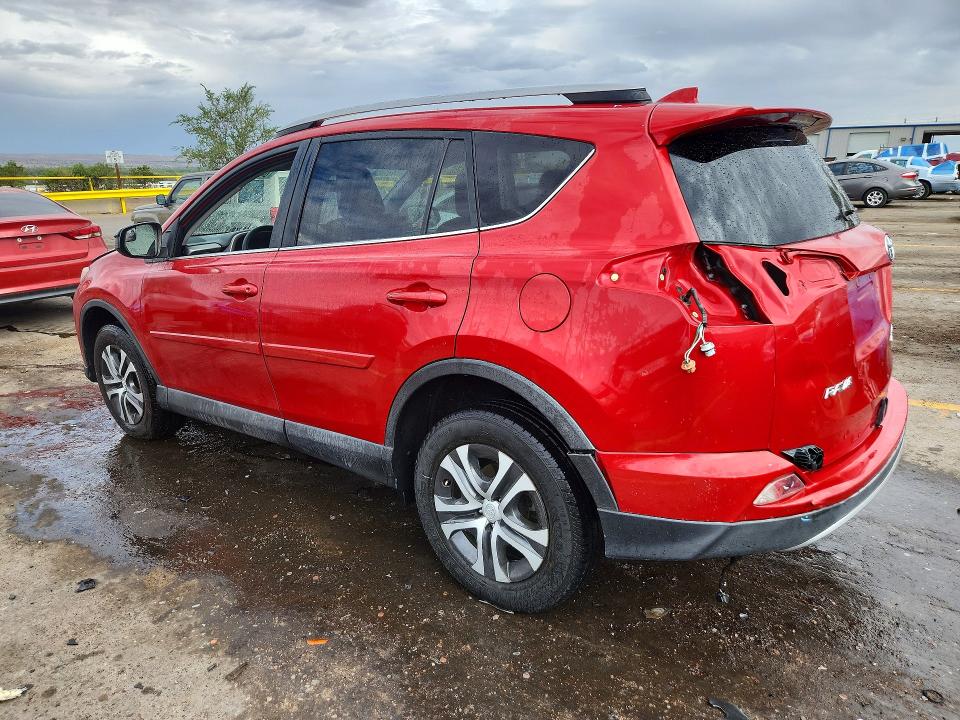 Photo 2 from auction – 2017 TOYOTA RAV4 with VIN 2T3BFREV4HW624939