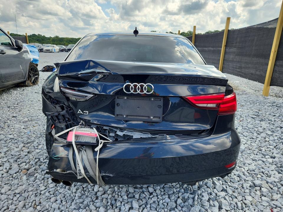 Photo 6 from auction – 2018 AUDI A3 with VIN WAUAUGFF2J1005190