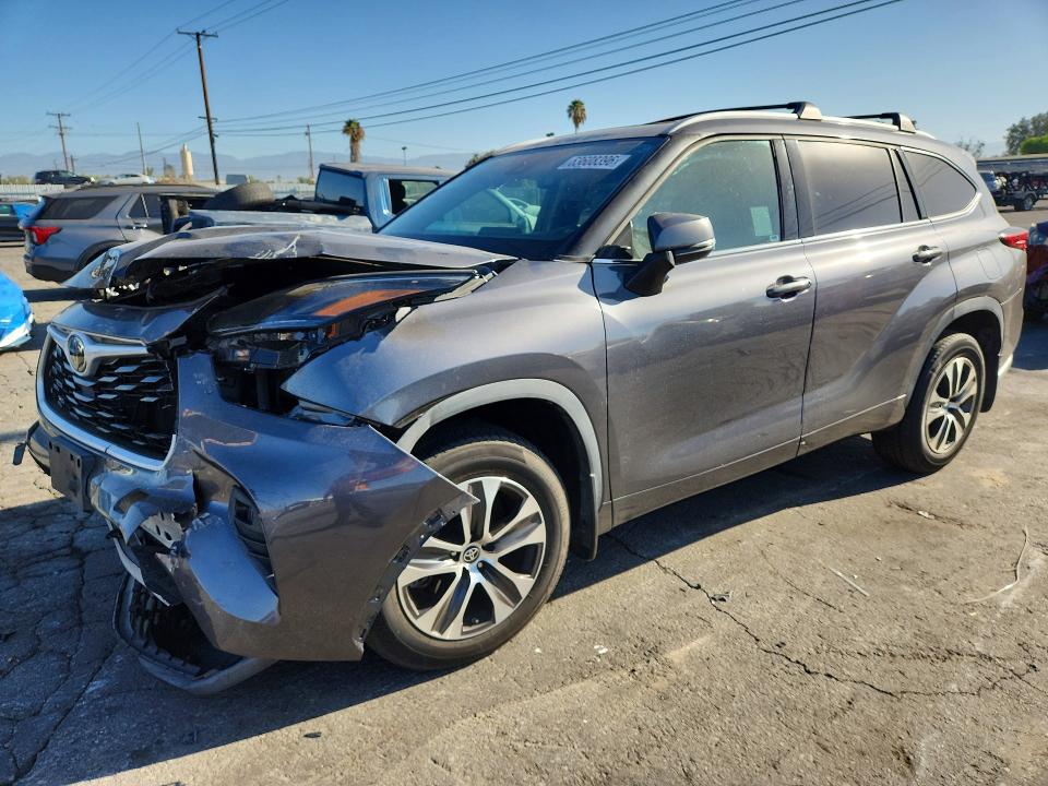 2022 TOYOTA HIGHLANDER - Търг №63608396