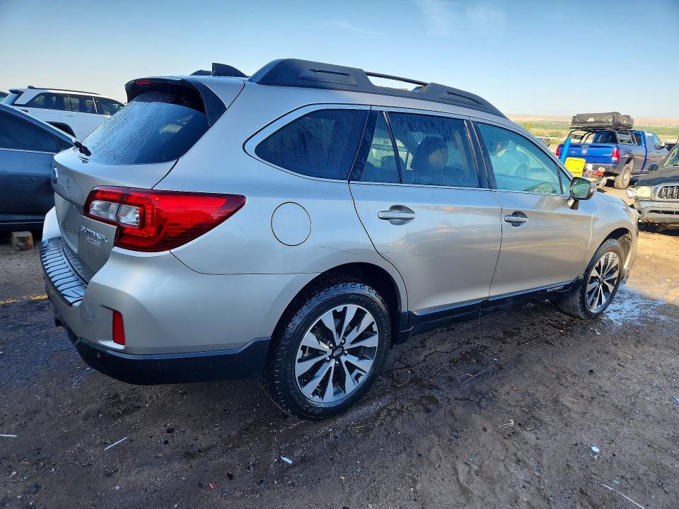 Photo 3 from auction – 2017 SUBARU OUTBACK with VIN 4S4BSANC6H3363100