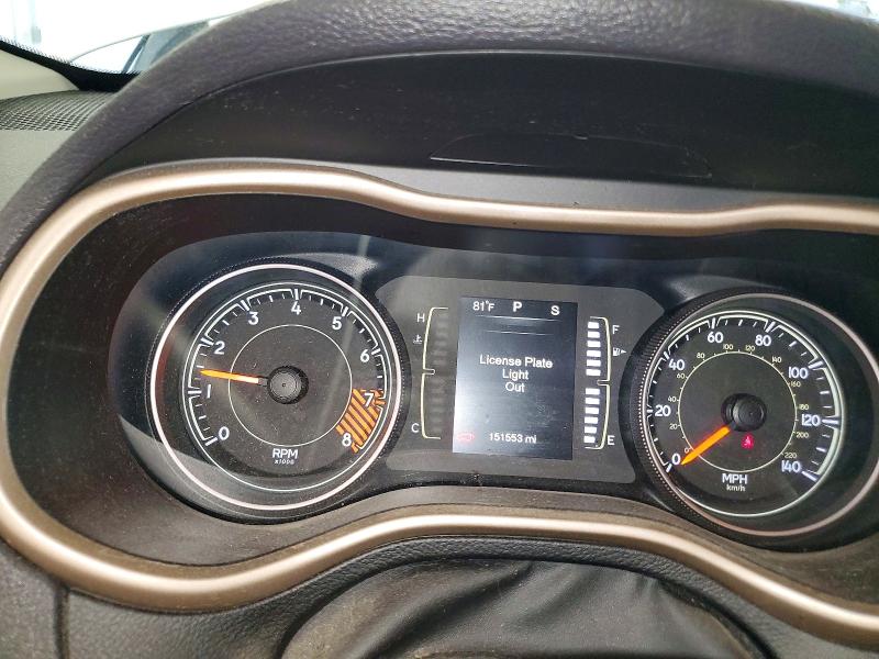 Photo 9 from auction – 2015 JEEP CHEROKEE with VIN 1C4PJMCS1FW673997