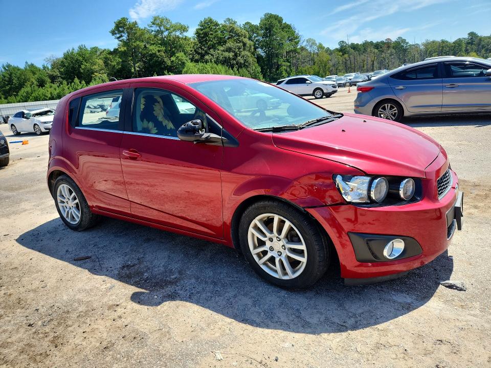 Photo 4 from auction – 2016 CHEVROLET SONIC with VIN 1G1JC6SG5G4104780