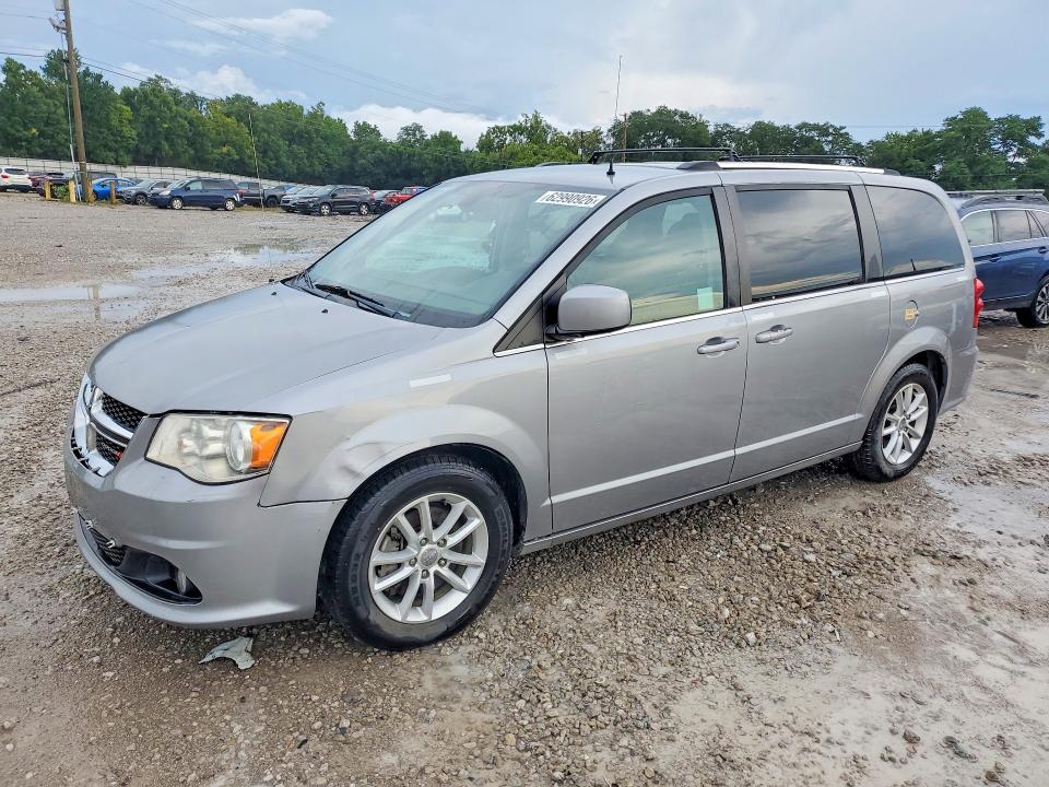 DODGE GRAND CARAVAN 2018 with VIN 2C4RDGCG8JR300549 - Photo from auction