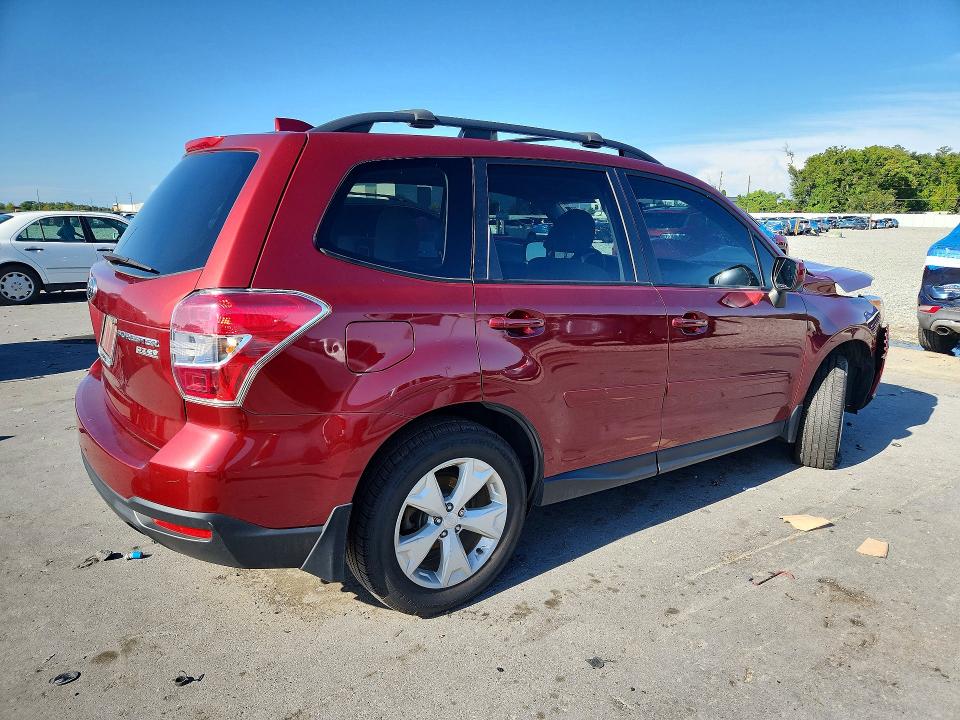 Photo 3 from auction – 2016 SUBARU FORESTER with VIN JF2SJADC1GH428883