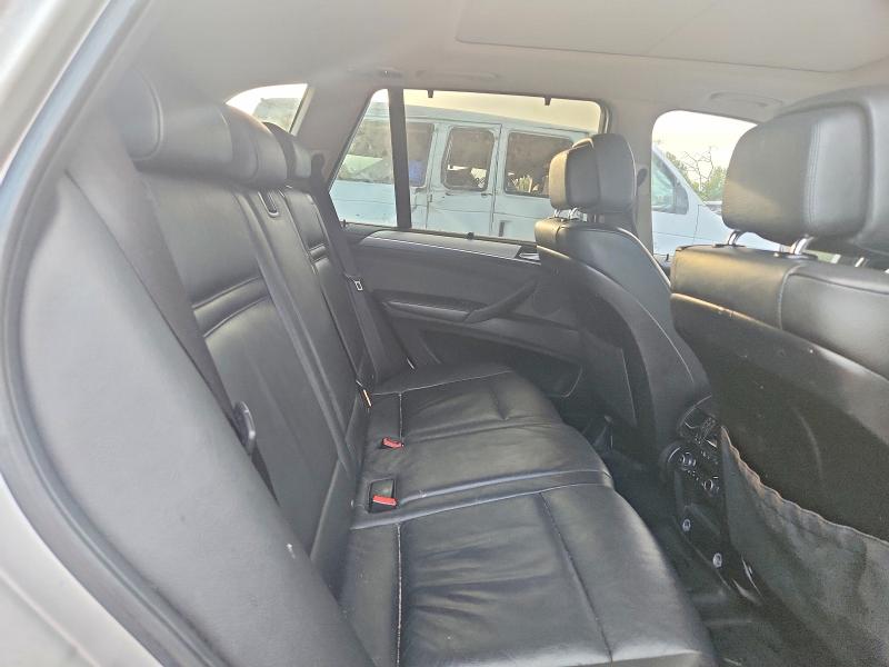 Photo 11 from auction – 2012 BMW X5 with VIN 5UXZW0C53CL670947