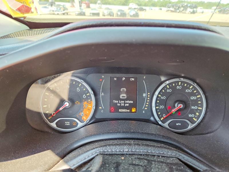 Photo 9 from auction – 2015 JEEP RENEGADE with VIN ZACCJBBT4FPC00654