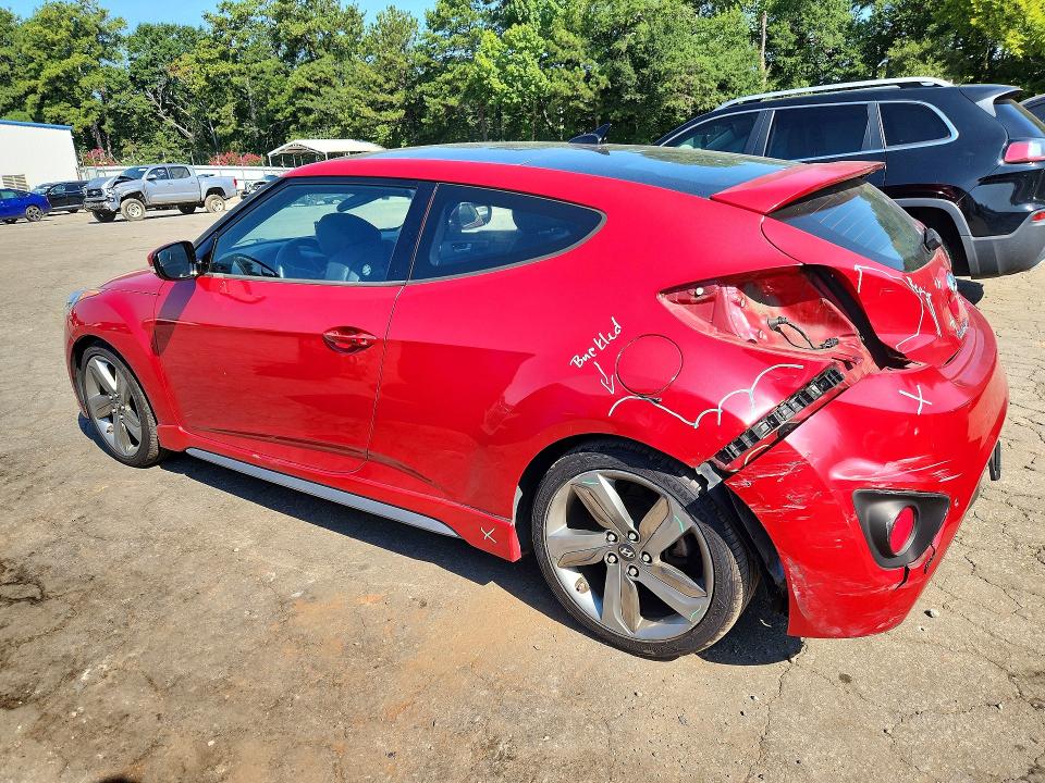 Photo 2 from auction – 2015 HYUNDAI VELOSTER with VIN KMHTC6AE3FU217802