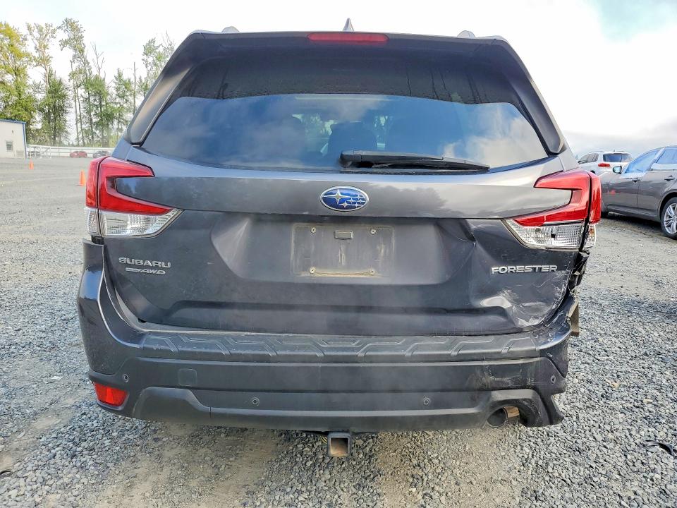 Photo 6 from auction – 2020 SUBARU FORESTER with VIN JF2SKAUC6LH519915