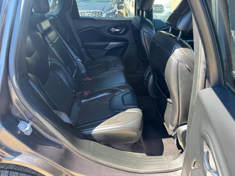 Photo 6 from auction – 2019 JEEP CHEROKEE with VIN 1C4PJMLB9KD182017