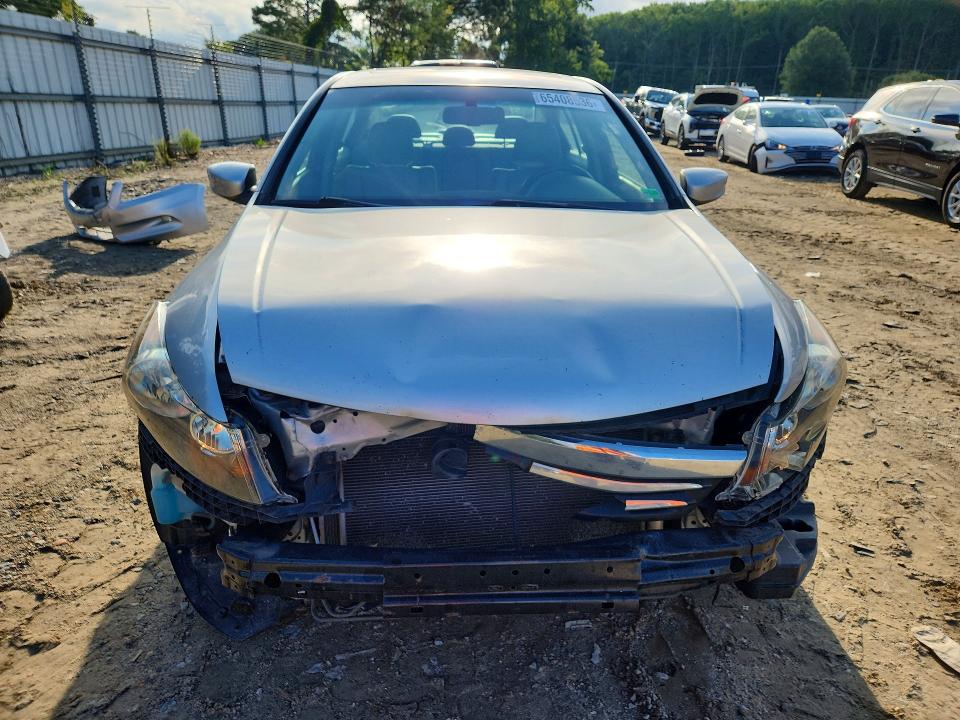 Photo 5 from auction – 2011 HONDA ACCORD with VIN 1HGCP3F84BA019821