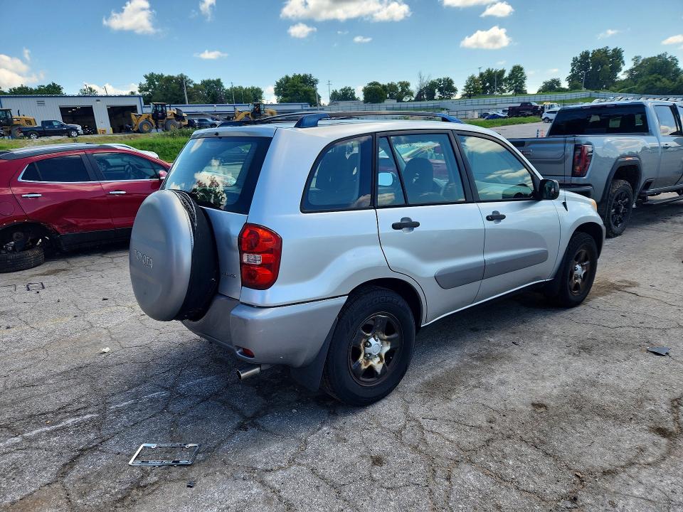 Photo 3 from auction – 2005 TOYOTA RAV4 with VIN JTEHD20V556042565