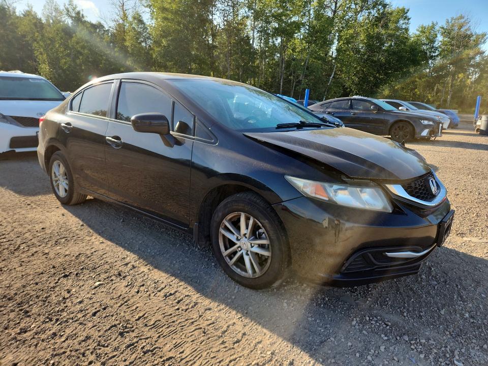 Photo 4 from auction – 2015 HONDA CIVIC with VIN 2HGFB2F45FH031714