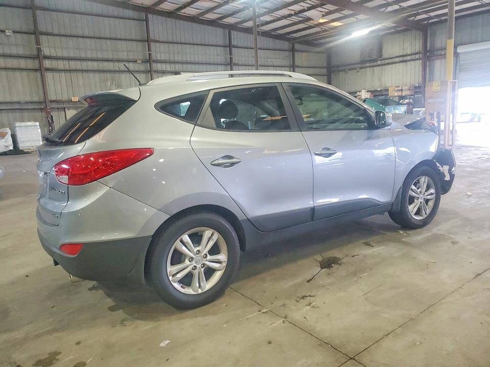 Photo 3 from auction – 2013 HYUNDAI TUCSON with VIN KM8JUCAC2DU784307