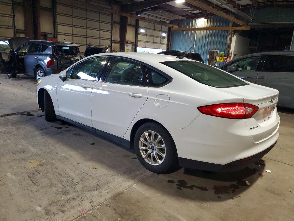Photo 2 from auction – 2015 FORD FUSION with VIN 3FA6P0G72FR124598
