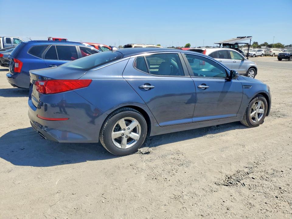 Photo 3 from auction – 2015 KIA OPTIMA with VIN KNAGM4A70F5569039