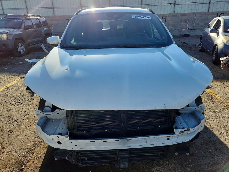Photo 5 from auction – 2023 FORD ESCAPE with VIN 1FMCU9NA7PUB16494