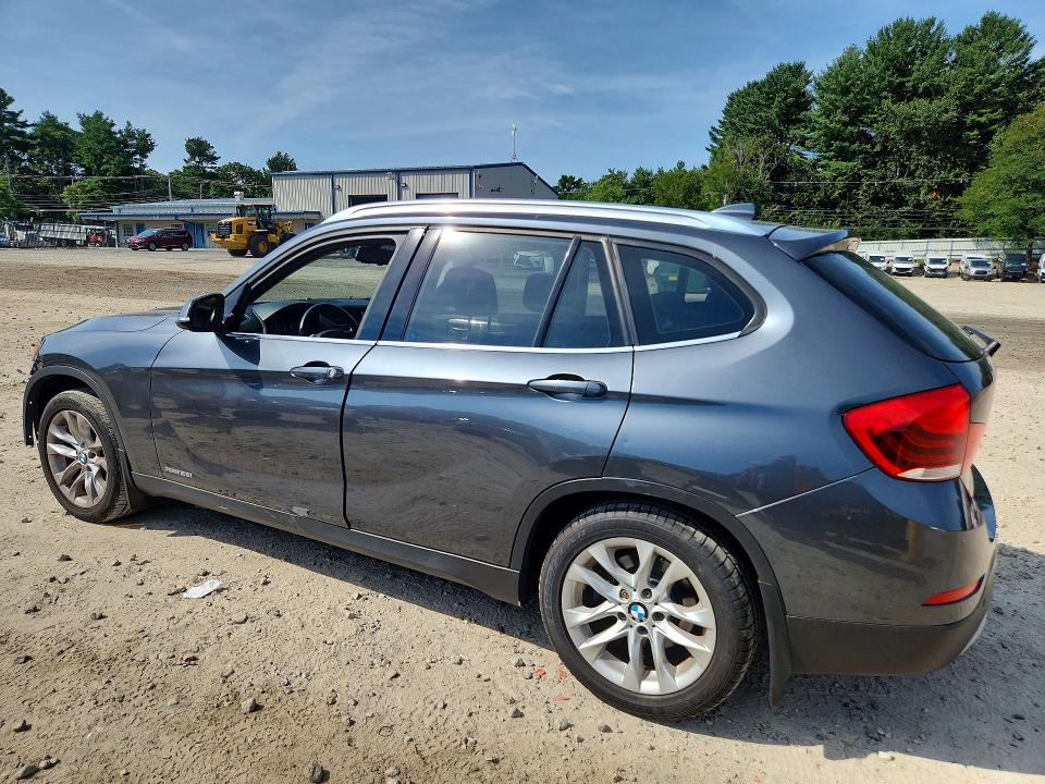 Photo 2 from auction – 2015 BMW X1 with VIN WBAVL1C54FVY39183