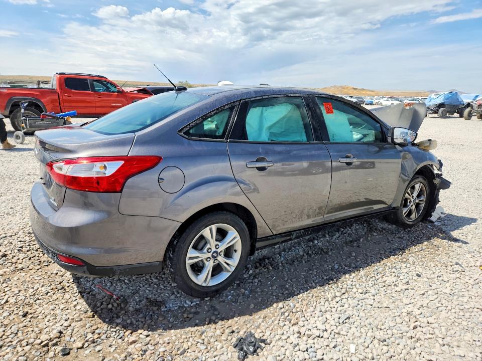 Photo 3 from auction – 2014 FORD FOCUS with VIN 1FADP3F26EL116998