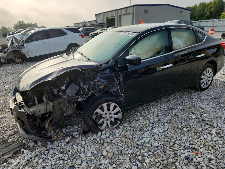 NISSAN SENTRA 2018 with VIN 3N1AB7AP7JY301975 - Photo from auction