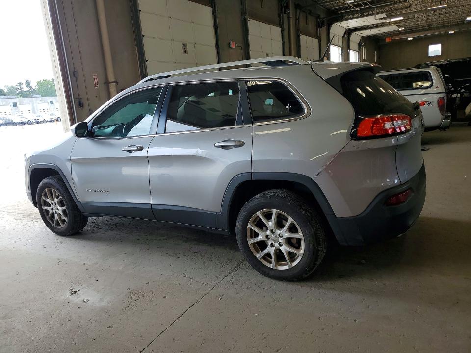 Photo 2 from auction – 2015 JEEP CHEROKEE with VIN 1C4PJLCB7FW790705