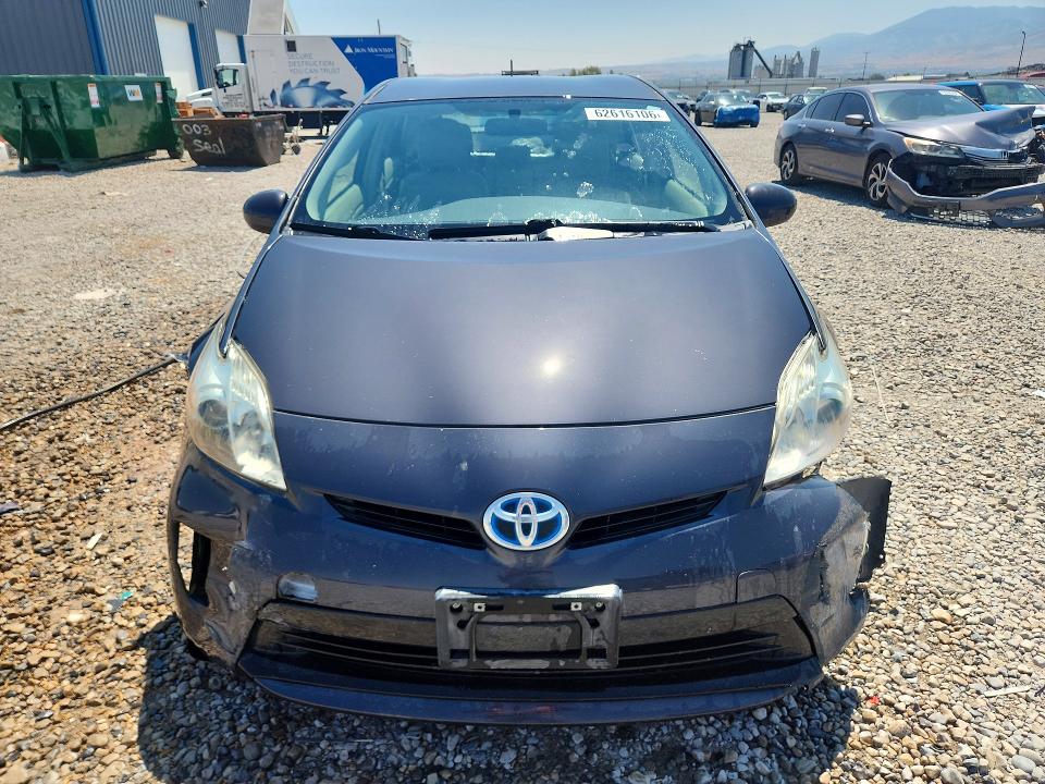 Photo 5 from auction – 2013 TOYOTA PRIUS with VIN JTDKN3DU2D1681173