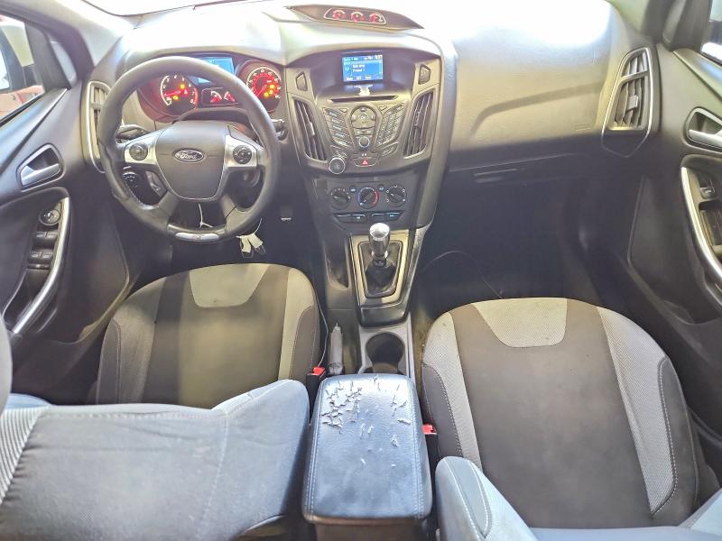 Photo 8 from auction – 2014 FORD FOCUS with VIN 1FADP3L98EL212214