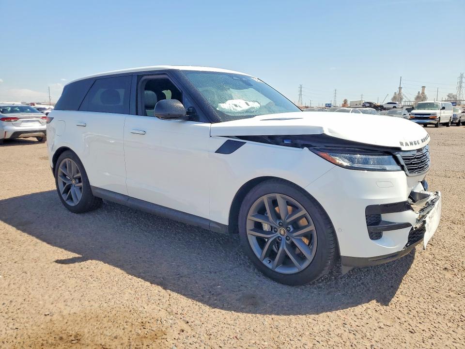 Photo 4 from auction – 2025 LAND ROVER RANGE ROVER SPORT with VIN SAL1P9EU8SA612291