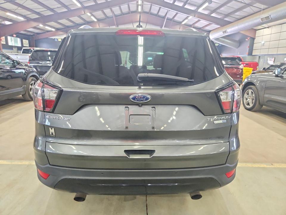 Photo 6 from auction – 2017 FORD ESCAPE with VIN 1FMCU9JD7HUE81744