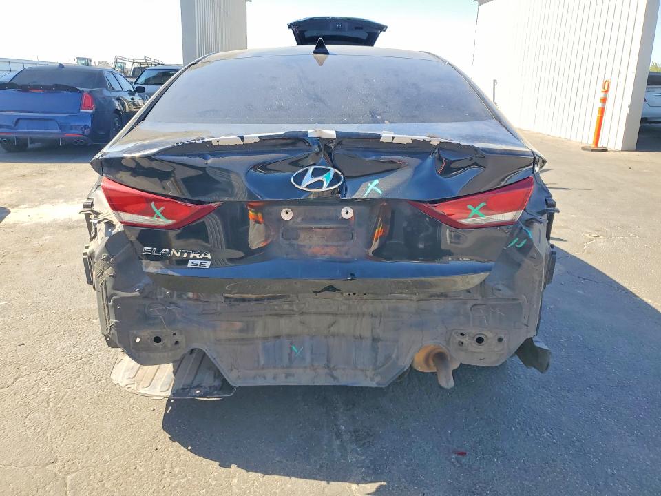 Photo 6 from auction – 2017 HYUNDAI ELANTRA with VIN 5NPD74LFXHH182406