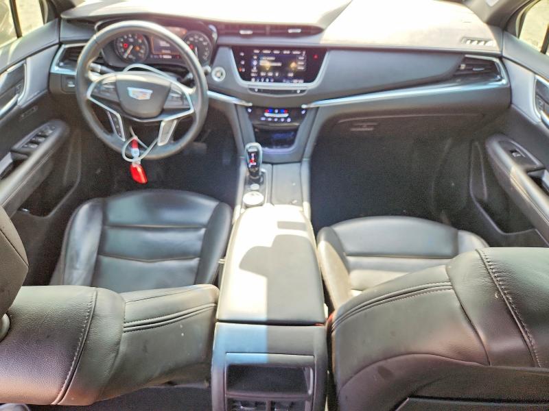 Photo 8 from auction – 2023 CADILLAC XT5 with VIN 1GYKNCRS6PZ108641
