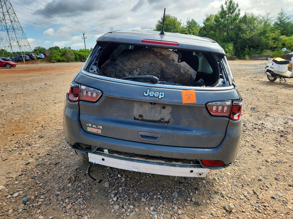 Photo 6 from auction – 2023 JEEP COMPASS with VIN 3C4NJDAN0PT535833