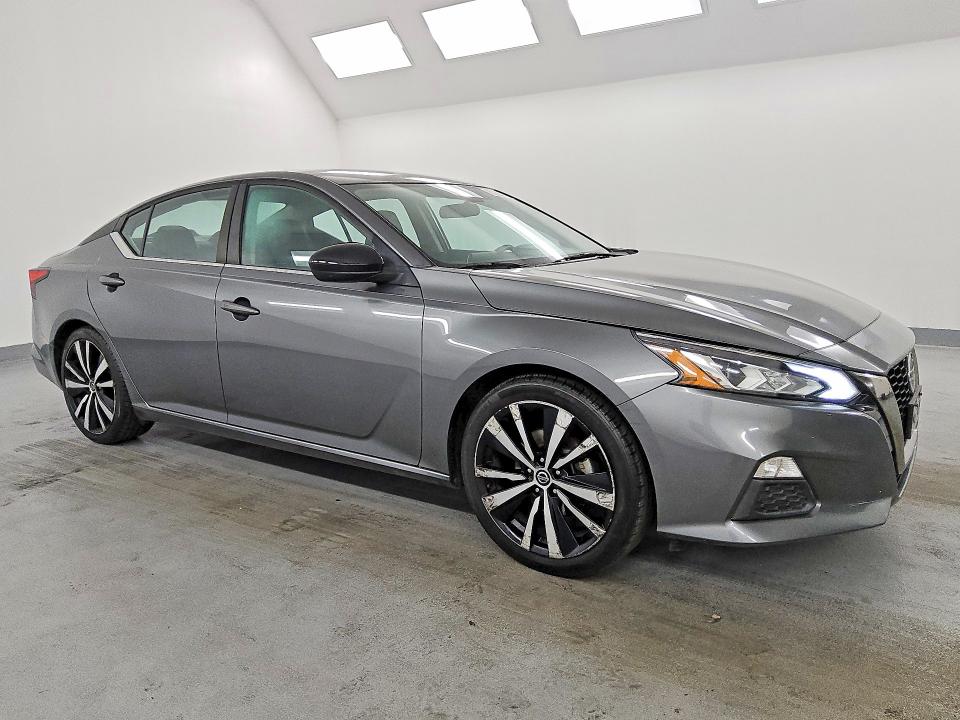 Photo 4 from auction – 2021 NISSAN ALTIMA with VIN 1N4BL4CV0MN417924