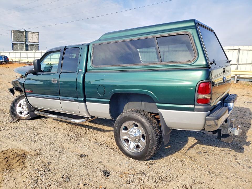 Фото 2 с аукциона – 2001 DODGE RAM 2500 с VIN 3B7KF236X1G705047