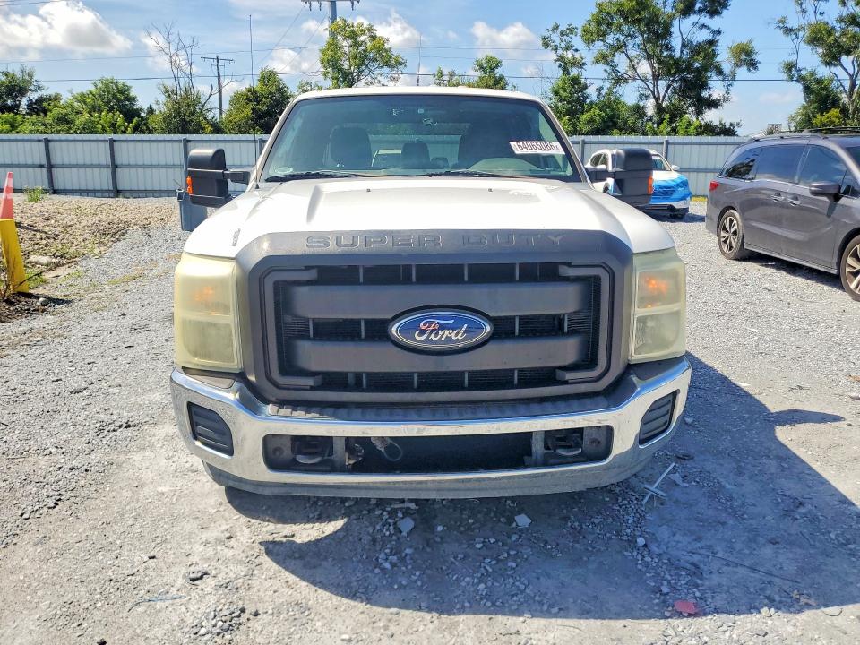 Zdjęcie 5 z aukcji – 2011 FORD F250 z VIN 1FT7W2AT1BEC84987