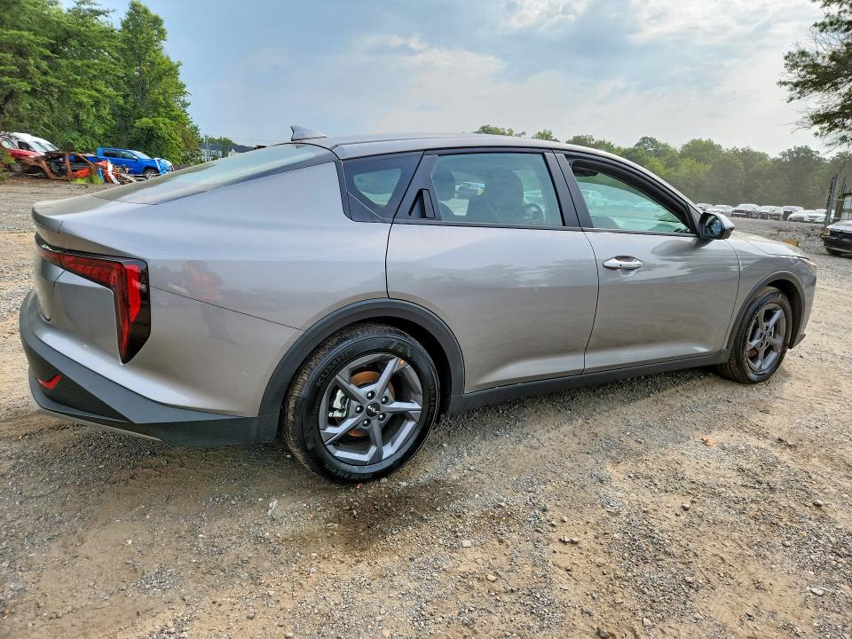 Photo 3 from auction – 2026 KIA K4 with VIN 3KPFT4DE4TE355070