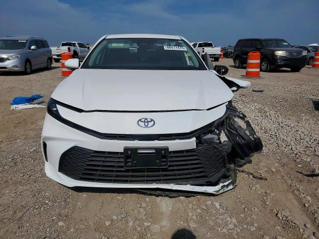 Photo 5 from auction – 2026 TOYOTA CAMRY with VIN 4T1DAACK1TU263432