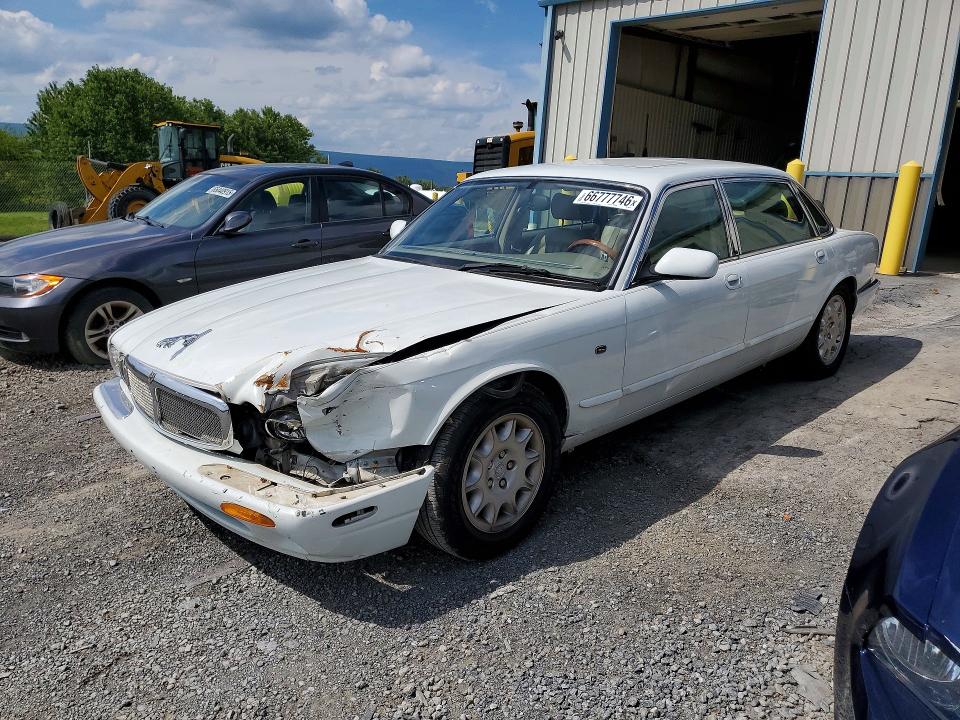 1998 JAGUAR XJ8