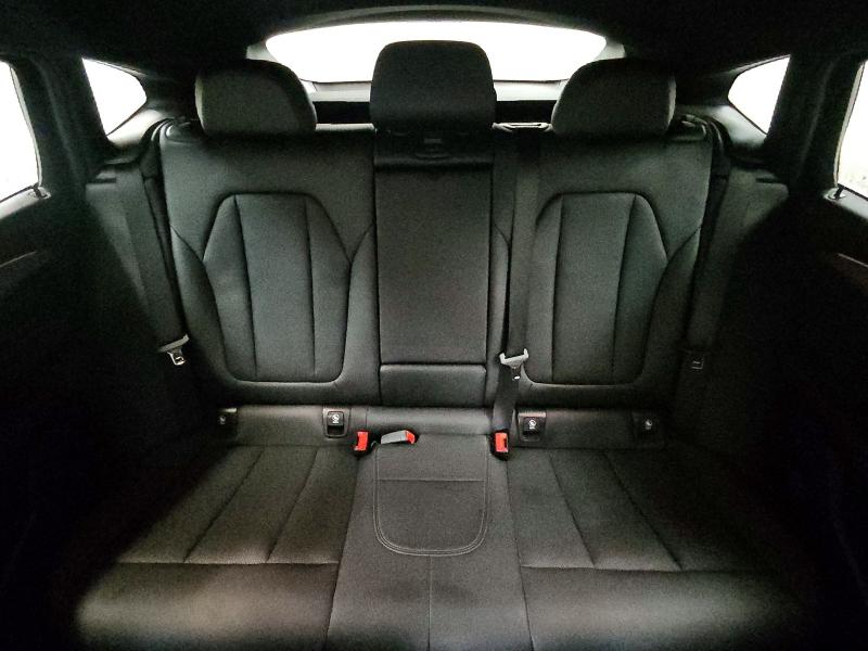 Photo 10 from auction – 2022 BMW X4 with VIN 5UX33DT08N9J72673