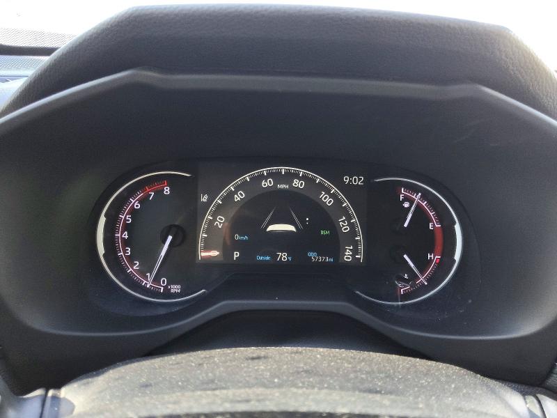 Photo 9 from auction – 2021 TOYOTA RAV4 with VIN 2T3Y1RFVXMC147713