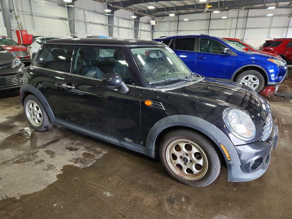 Photo 4 from auction – 2013 MINI COOPER with VIN WMWSU3C5XDT691139