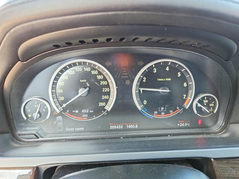 Photo 9 from auction – 2013 BMW 740 with VIN WBAYF4C58DDE23567