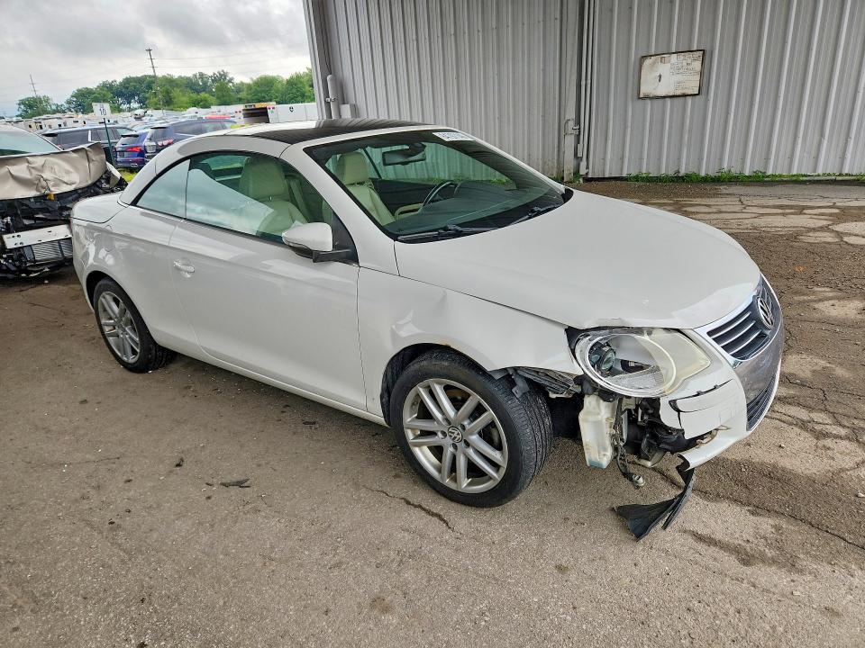 Photo 4 from auction – 2010 VOLKSWAGEN EOS with VIN WVWFA7AH4AV011365