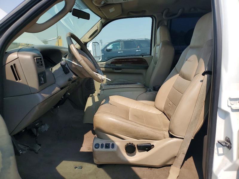 Foto 7 de la subasta – 2003 FORD F350 con VIN 1FTSW31P53EB47992