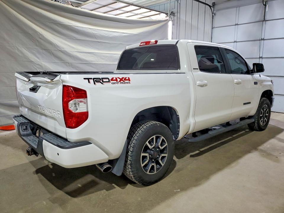 Photo 3 from auction – 2015 TOYOTA TUNDRA with VIN 5TFHY5F10FX458341