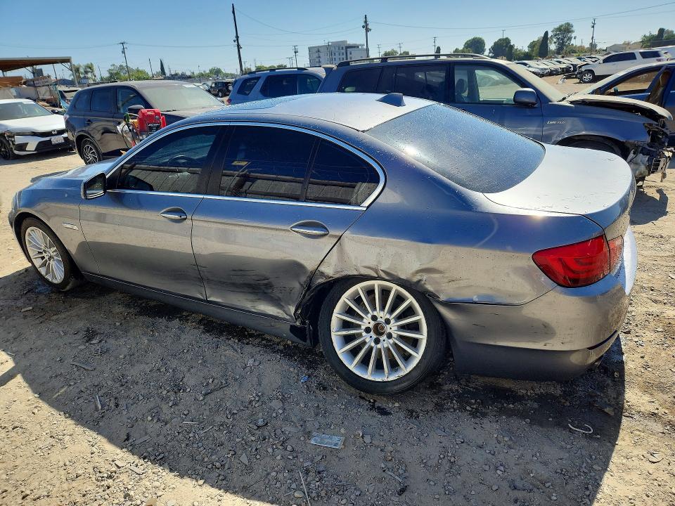 صورة رقم 2 من المزاد - 2011 BMW 535 مع VIN WBAFR7C5XBC801436