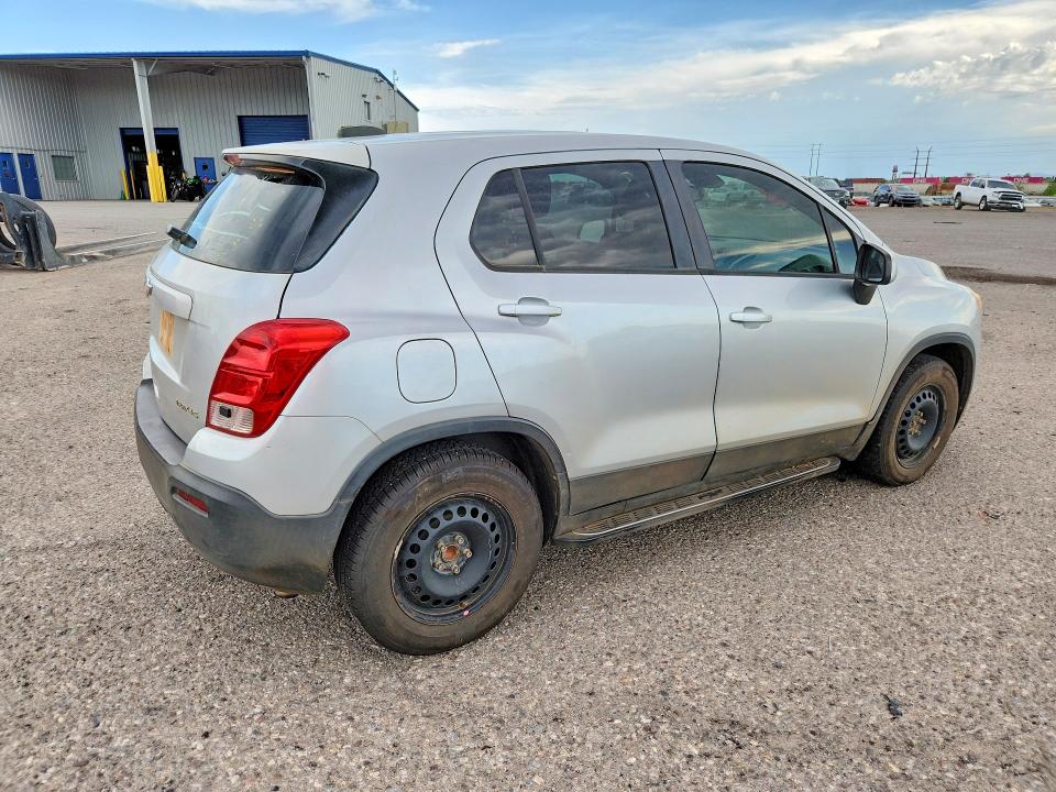 Photo 3 from auction – 2015 CHEVROLET TRAX with VIN KL7CJKSB4FB208722