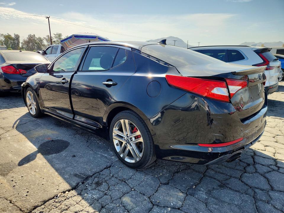 Photo 2 from auction – 2013 KIA OPTIMA with VIN 5XXGR4A68DG170447